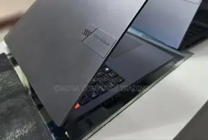 New Laptop Asus ZenBook UX510UW 20GB Intel Core i7 SSD 512GB