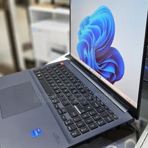 New Laptop Asus VivoBook 15 X505BA 16GB Intel Core I7 SSD 512GB