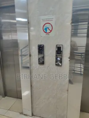 Luxury Apartiment Rent for Office