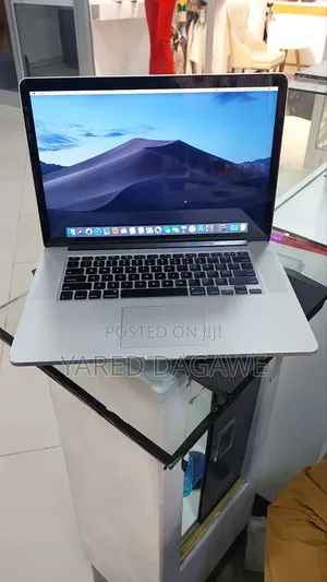 New Laptop Apple MacBook Pro 2015 16GB Intel Core I7 SSD 512GB