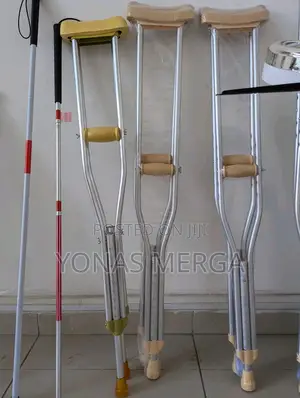 Crutches宙soft Rubber Padded Set of 2 Adjustable Crutches