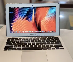 New Laptop Apple MacBook Air 2015 4GB Intel Core I5 SSD 128GB