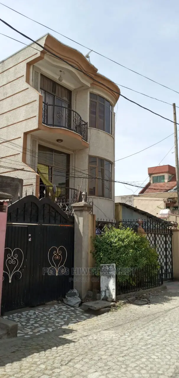 Furnished 4bdrm House in አአ, Bole for Sale