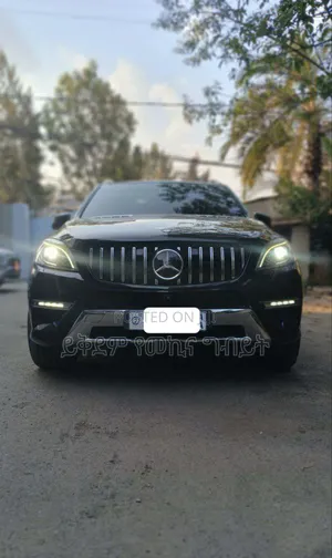 Mercedes-Benz E350 2015 Black
