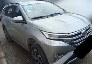 Toyota Rush 2022 Silver