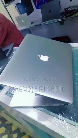 New Laptop Apple MacBook Pro 2015 16GB Intel Core I7 SSD 512GB