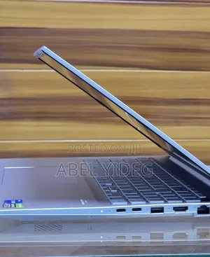 New Laptop Asus 16GB Intel Core I7 SSD 512GB