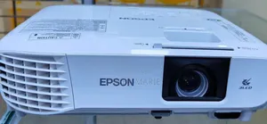 BRAND NEW EPSON Projector Has Remote Model Name: Eb-X3