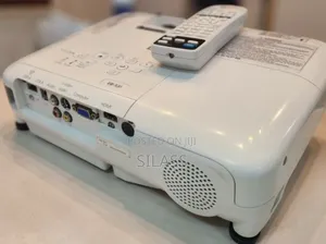 New EPSON Projector Model Name: EB-S31 Hardware