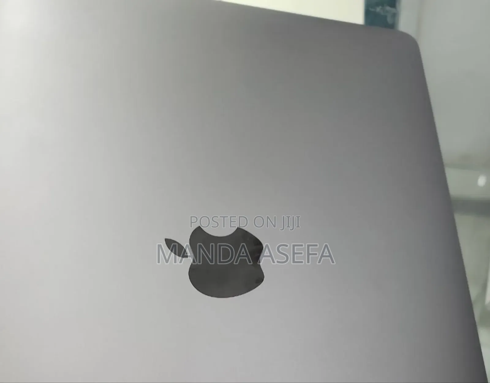 New Laptop Apple MacBook Air 2020 M1 8GB Apple M1 SSD 256GB