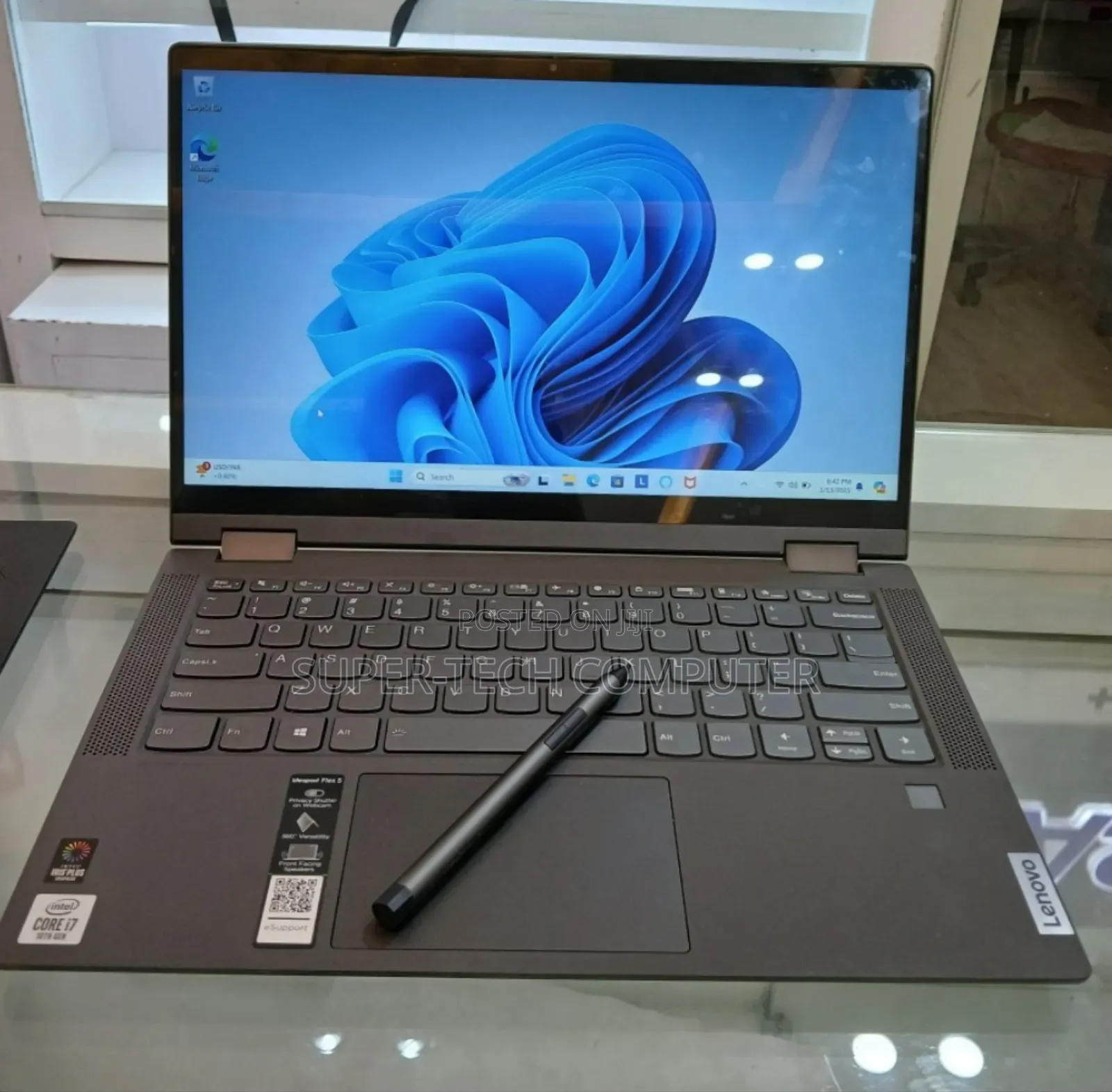 New Laptop Lenovo Flex 5 8GB Intel Core I7 SSD 512GB