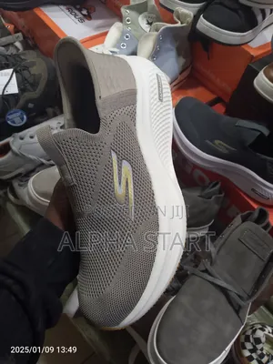 High Quality Skechers Made in Vietnam