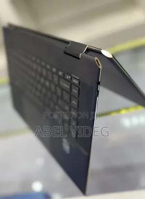 New Laptop HP Spectre X360 16GB Intel Core I7 SSD 512GB