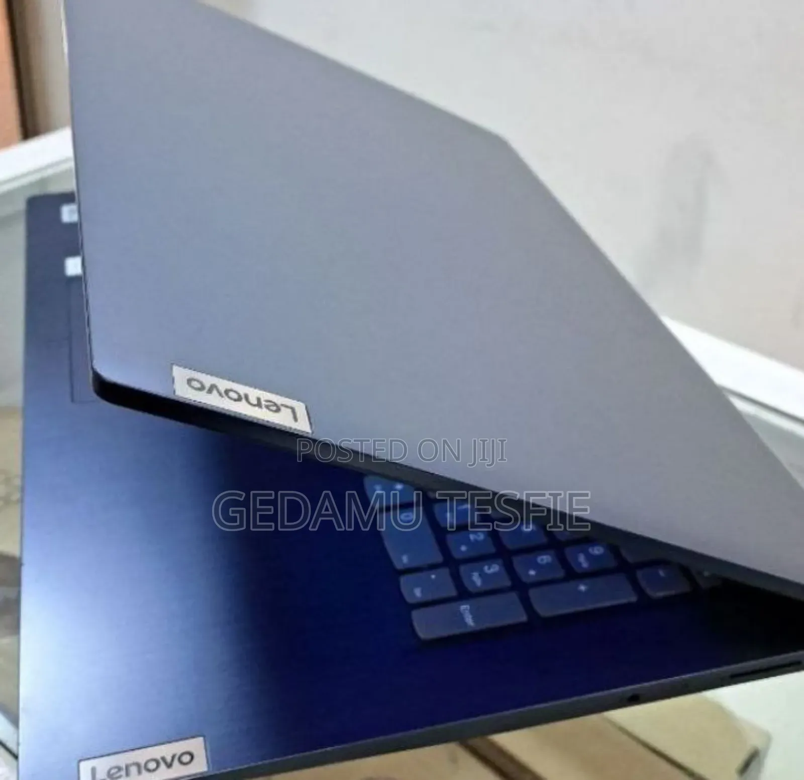 New Laptop Lenovo 8GB Intel Core I3 SSD 256GB