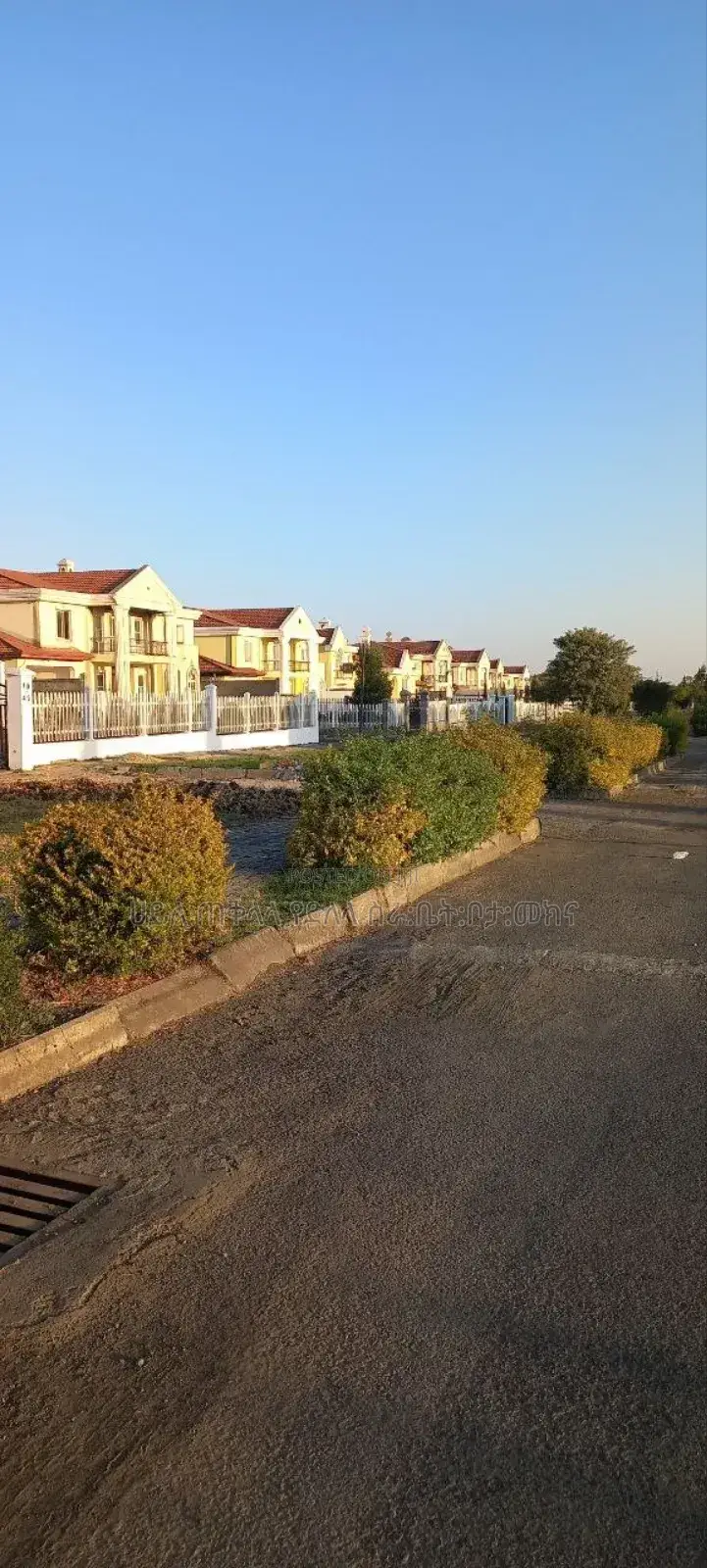 Furnished 6bdrm House in Ccd Real State, Bole for sale