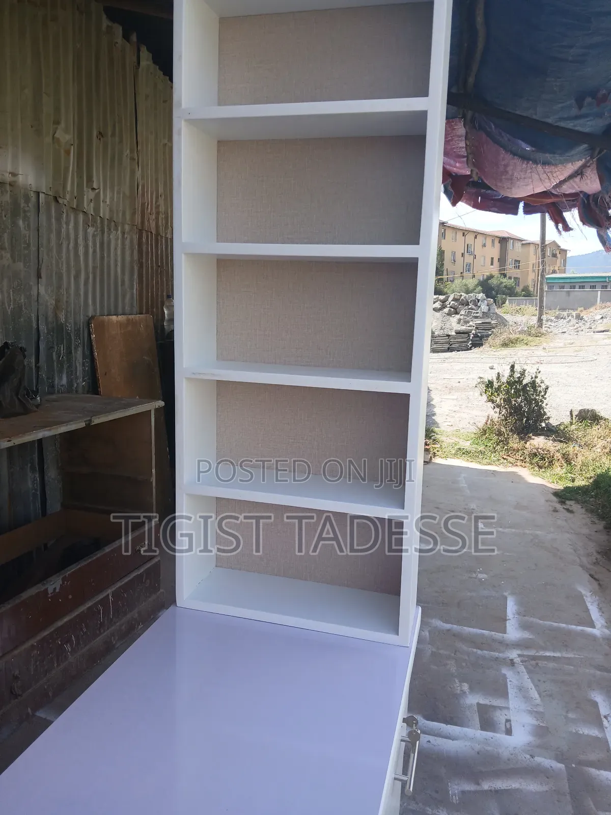 ለጥፍር ቤት የሚሆኑ እቃዎች Furniture for Beauty Salon Chair and Table