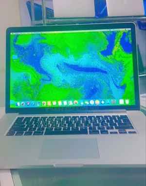 New Laptop Apple MacBook Pro 2013 8GB Intel Core I7 SSD 256GB