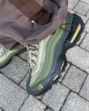 Nike Air Max 95 Sp Corteiz Gutta Green
High Quality Shoes