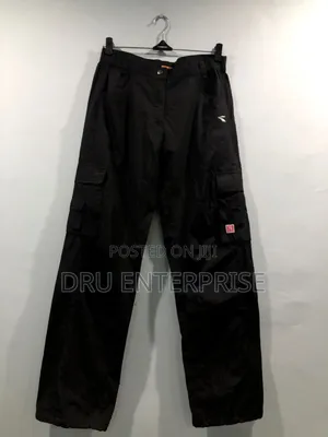 Lightweight Nylon Sweatpant