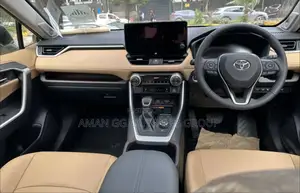 New Toyota RAV4 2023 Green