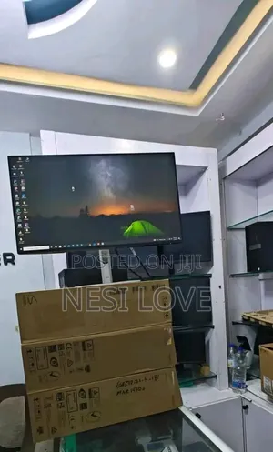 Dell 24" Inch Monitor