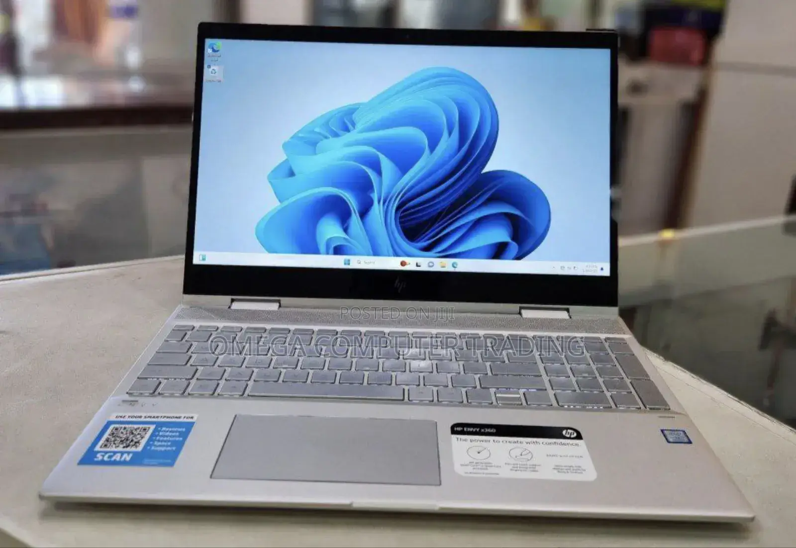 New Laptop HP Envy x360 12GB Intel Core i7 SSD 512GB