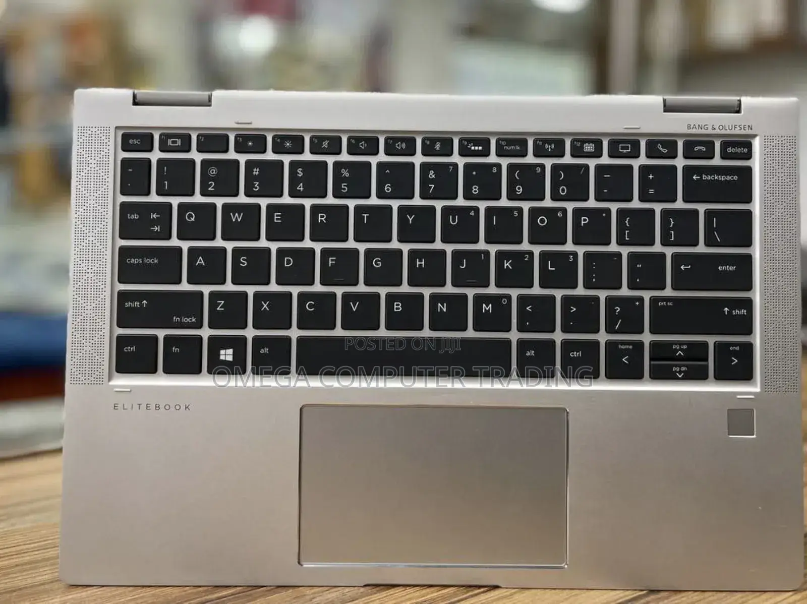 New Laptop HP EliteBook X360 1030 16GB Intel Core i5 SSD 512GB