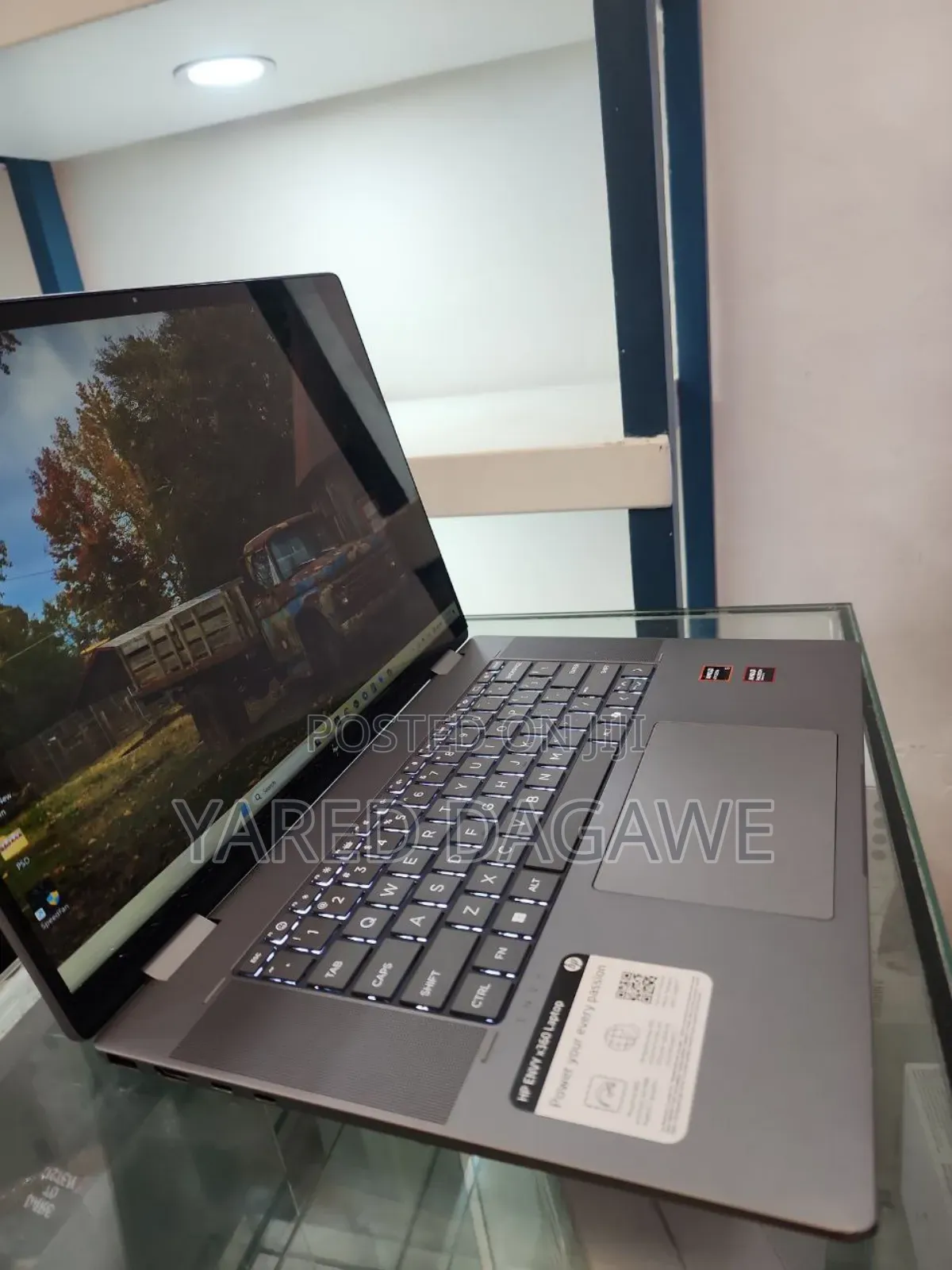 New Laptop HP Envy X360 8GB AMD Ryzen 5 SSD 512GB