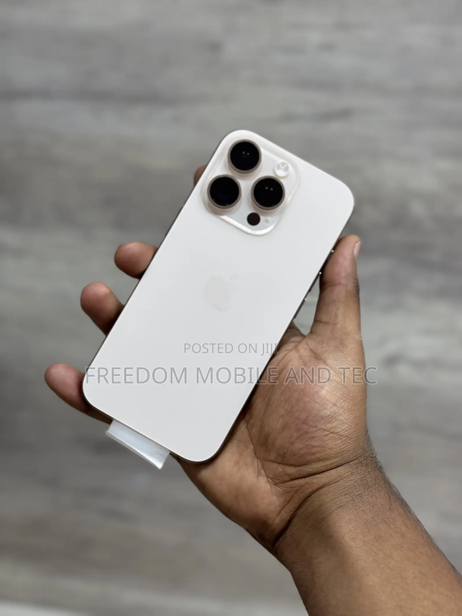 New Apple iPhone 16 Pro 256 GB