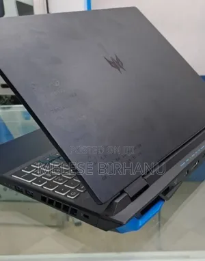 New Laptop Acer Predator Helios 300 16GB Intel Core I9 SSD 1T
