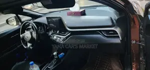 Toyota C-HR 2018 Brown
