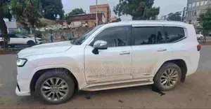 New Toyota Land Cruiser 2022 White