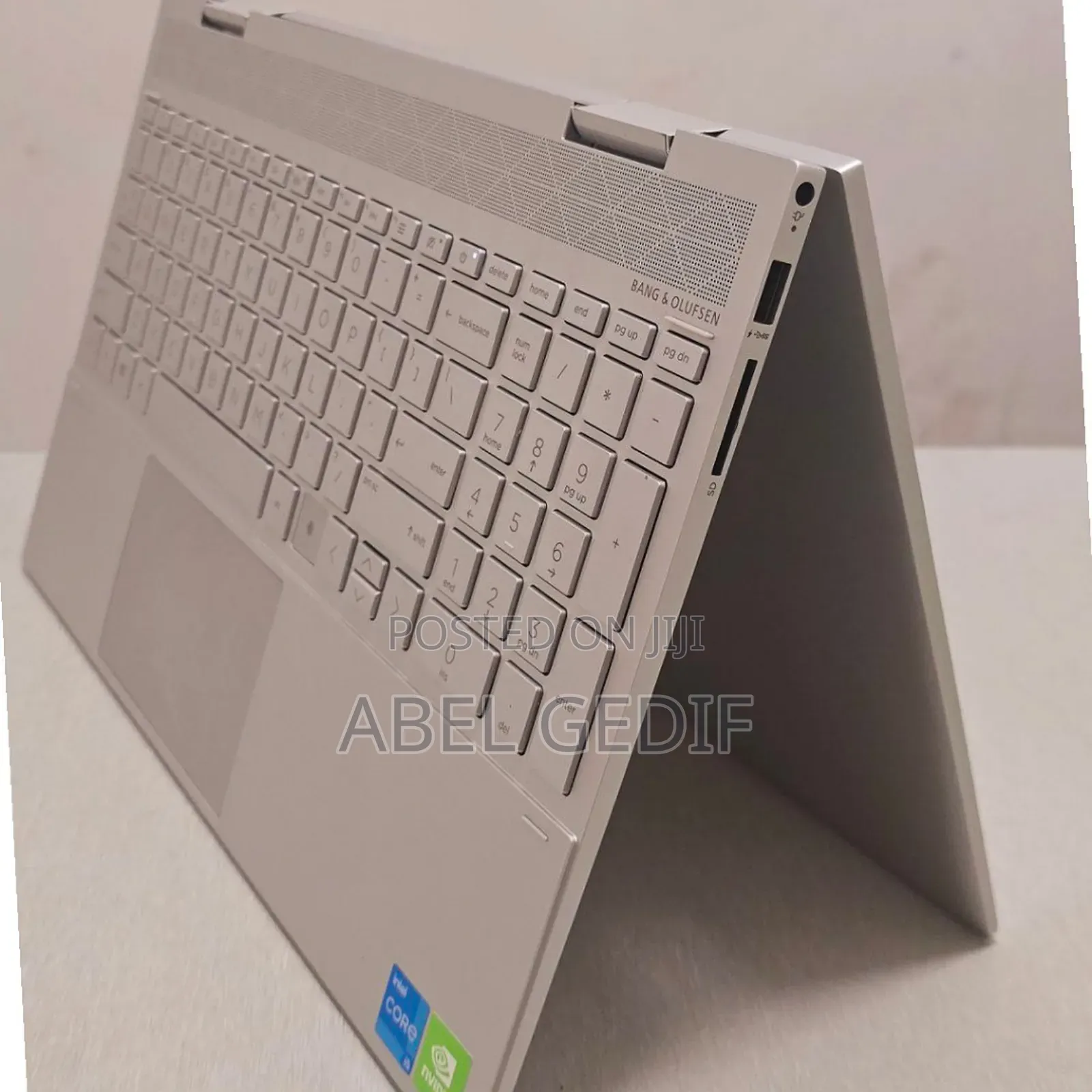 New Laptop HP Envy X360 16GB Intel Core I5 SSD 512GB