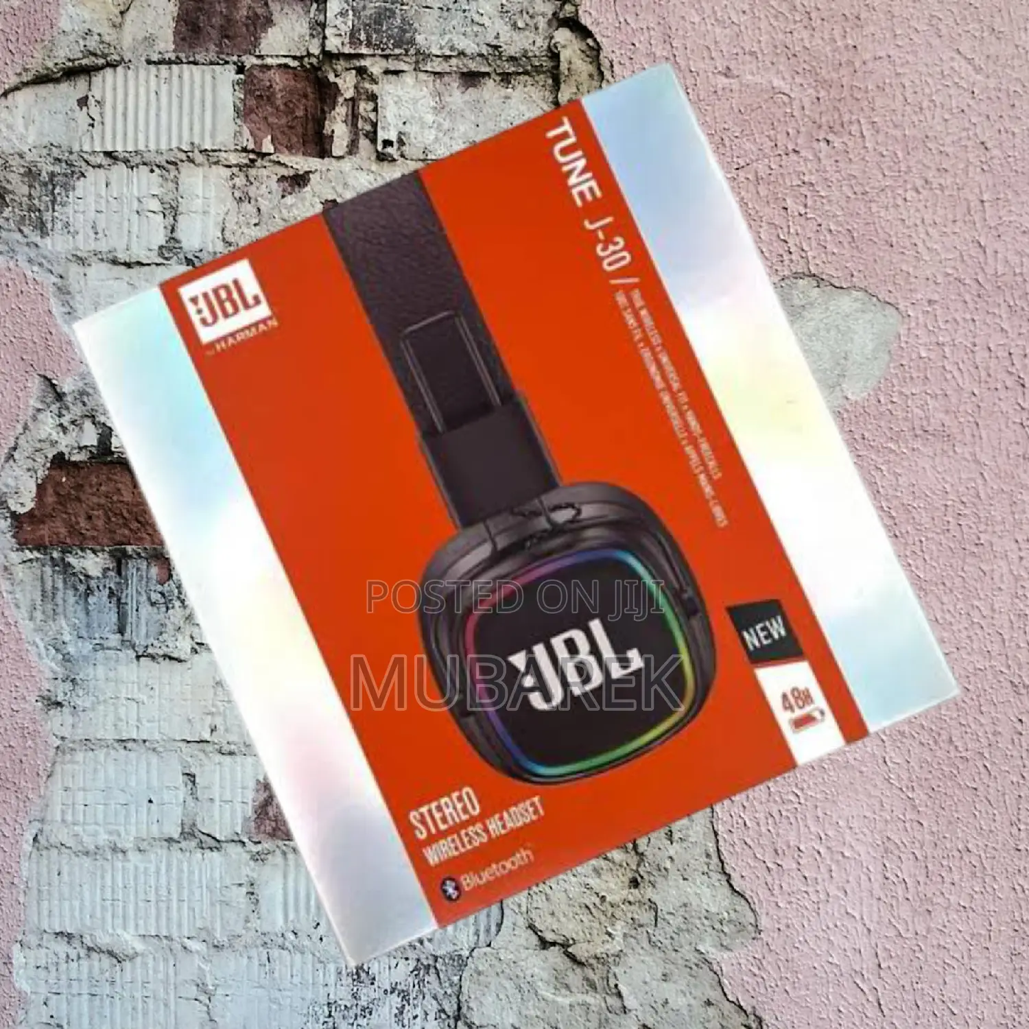 JBL TUNE J-30 Gentle Perfect for Daily Commutes