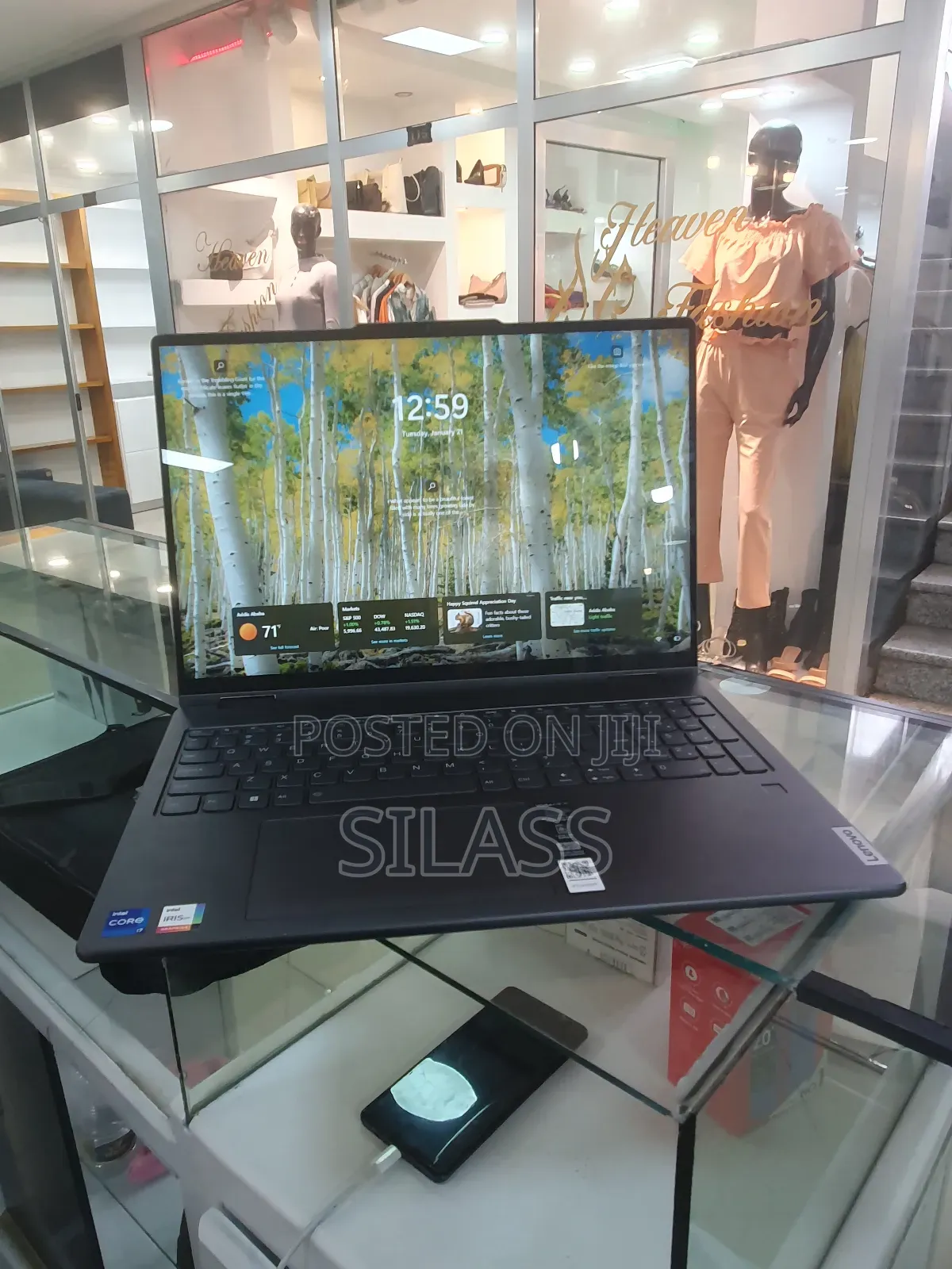 New Laptop Lenovo Yoga 7i 16GB Intel Core I7 SSD 512GB