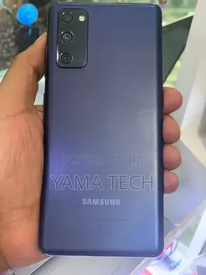New Samsung Galaxy S20 FE 128 GB Blue