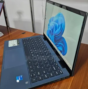New Laptop HP Pavilion 15 8GB Intel Core I3 SSD 256GB