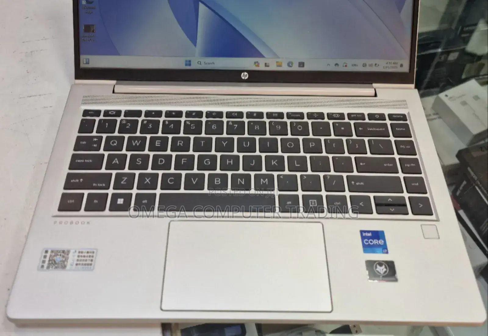 New Laptop HP ProBook 440 G9 16GB Intel Core i7 SSD 512GB