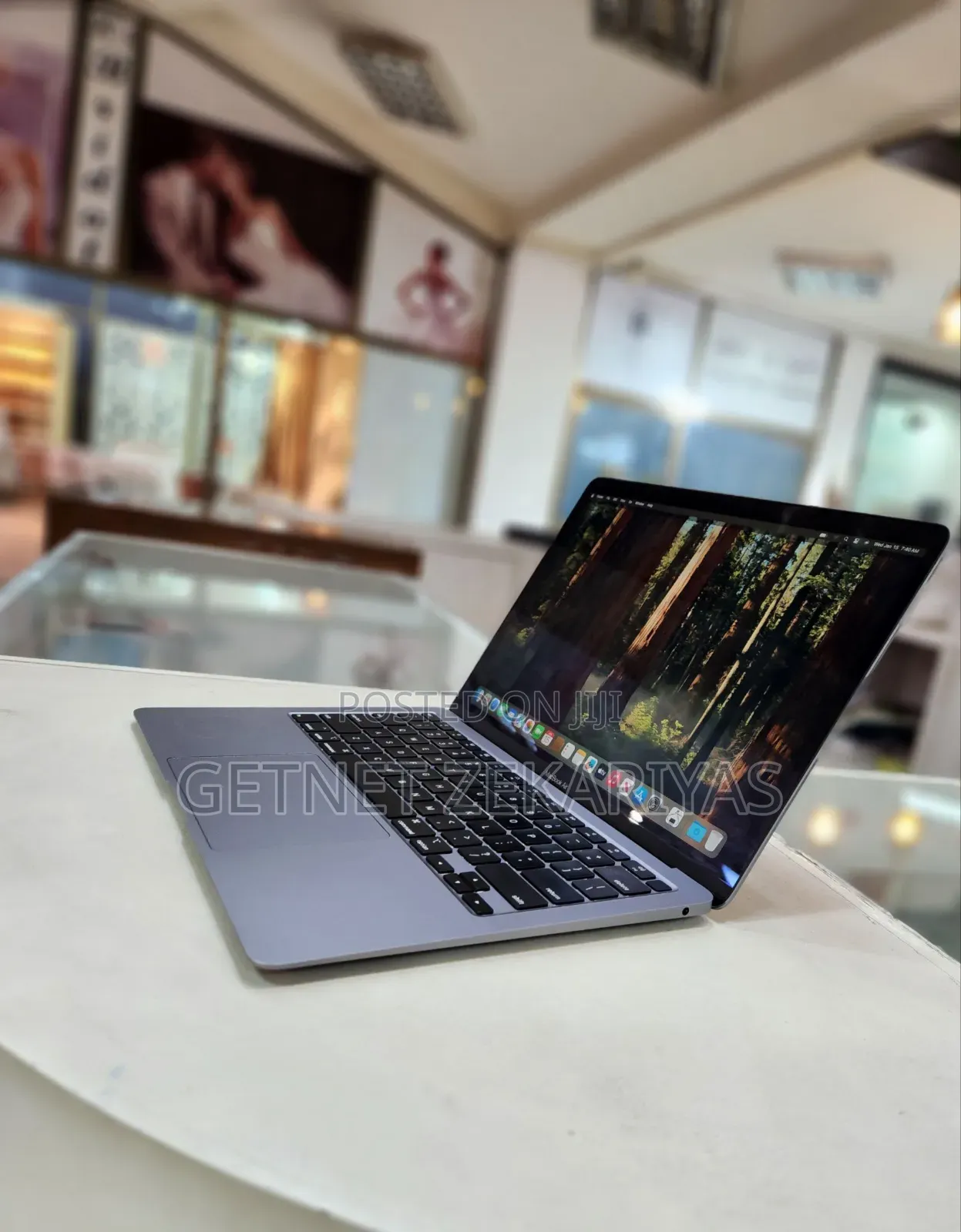New Laptop Apple MacBook Air 2020 8GB Intel Core I3 SSD 256GB