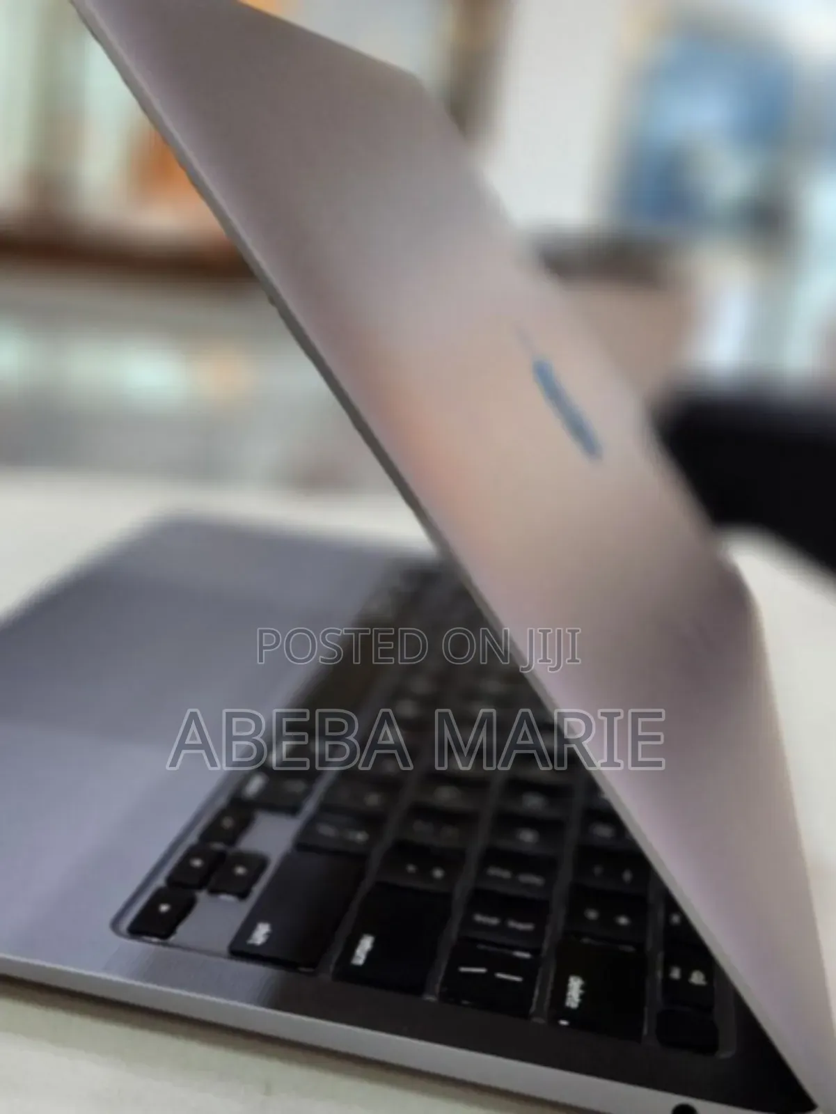 New Laptop Apple MacBook Air 2020 8GB Intel Core I3 SSD 256GB