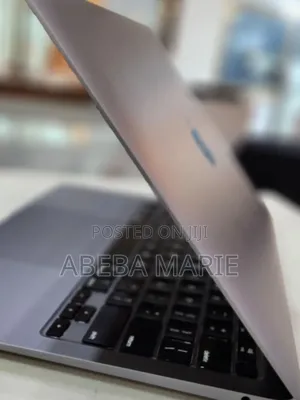 New Laptop Apple MacBook Air 2020 8GB Intel Core I3 SSD 256GB