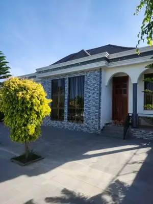 Furnished 8bdrm House in Bishofitu, Nifas Silk-Lafto for sale