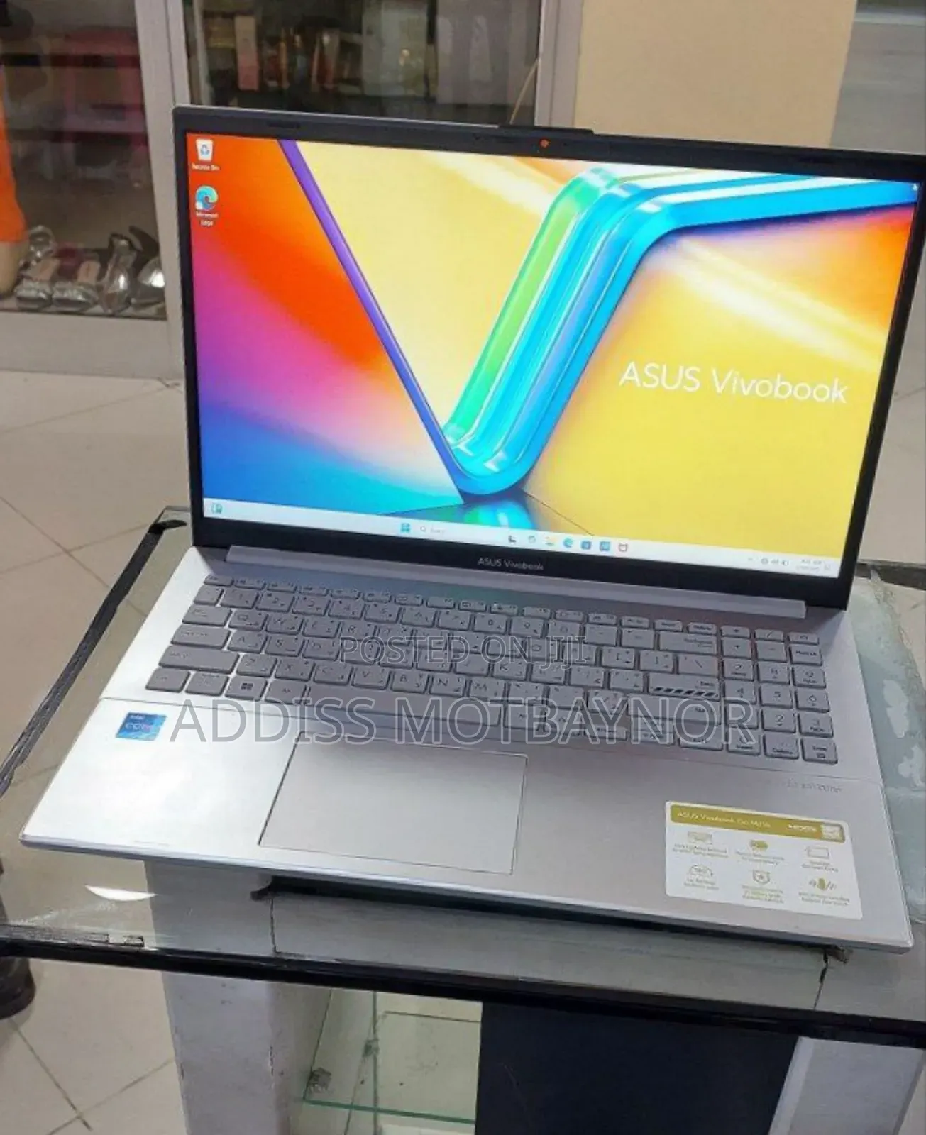 New Laptop Asus VivoBook 15 X505BA 8GB Intel Core I3 SSD 256GB