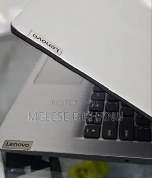 New Laptop Lenovo Ideapad 3 8GB Intel Core i5 SSD 256GB