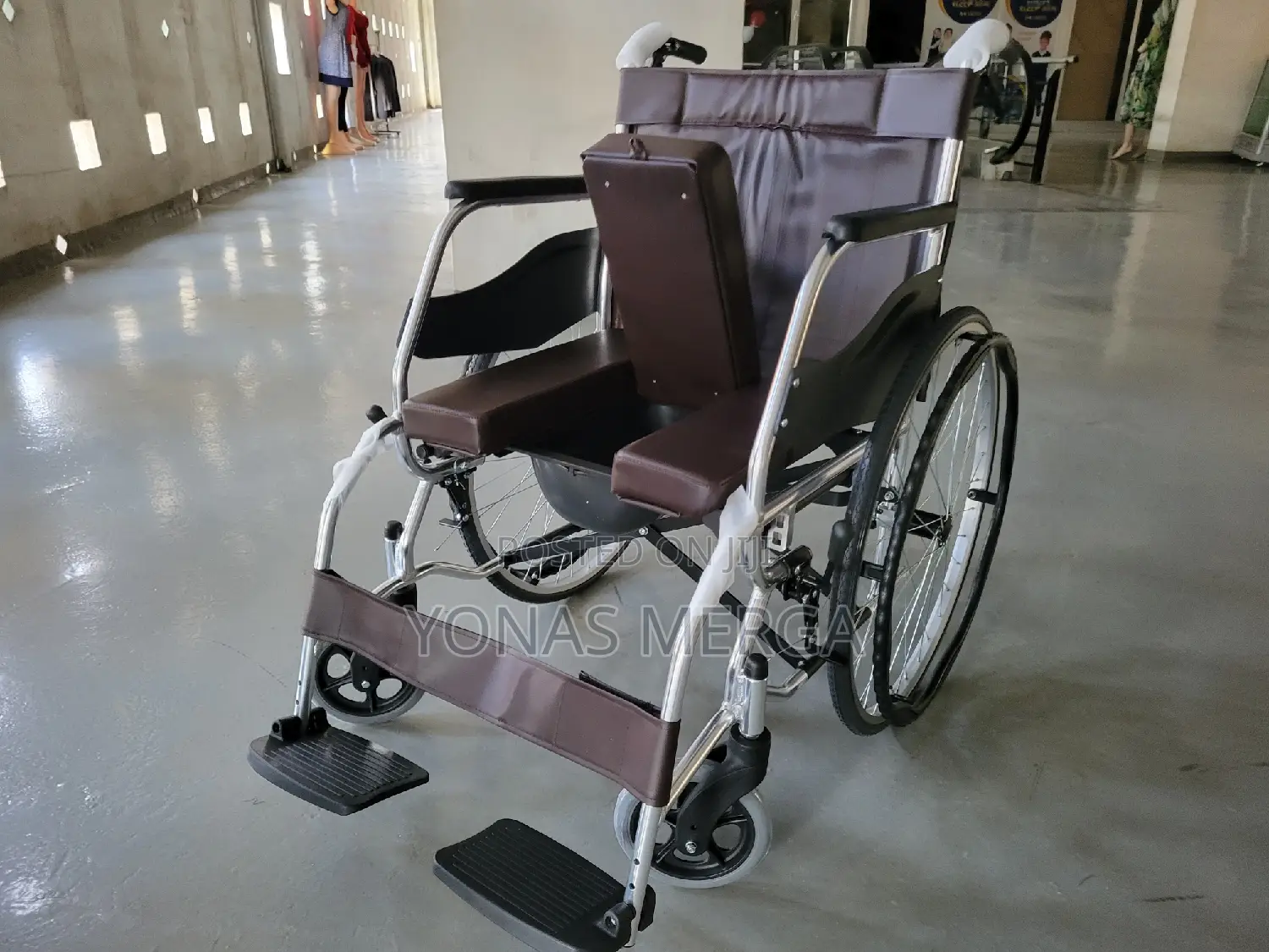 Toilet Wheelchair凝wheelchair輪are Great for at-Home Use