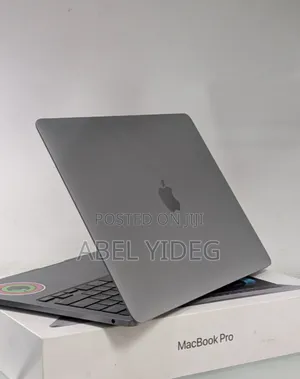 New Laptop Apple MacBook Pro M1 8GB Apple M1 SSD 512GB