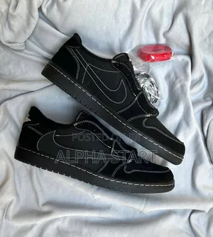 Jordan 1 Retro Low Og Sp Travis Scott “Black Phantom”
