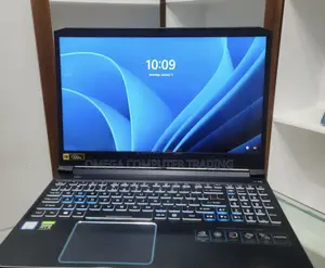 New Laptop Acer Predator Helios 300 16GB Intel Core i7 HDD+SSD 1.5T