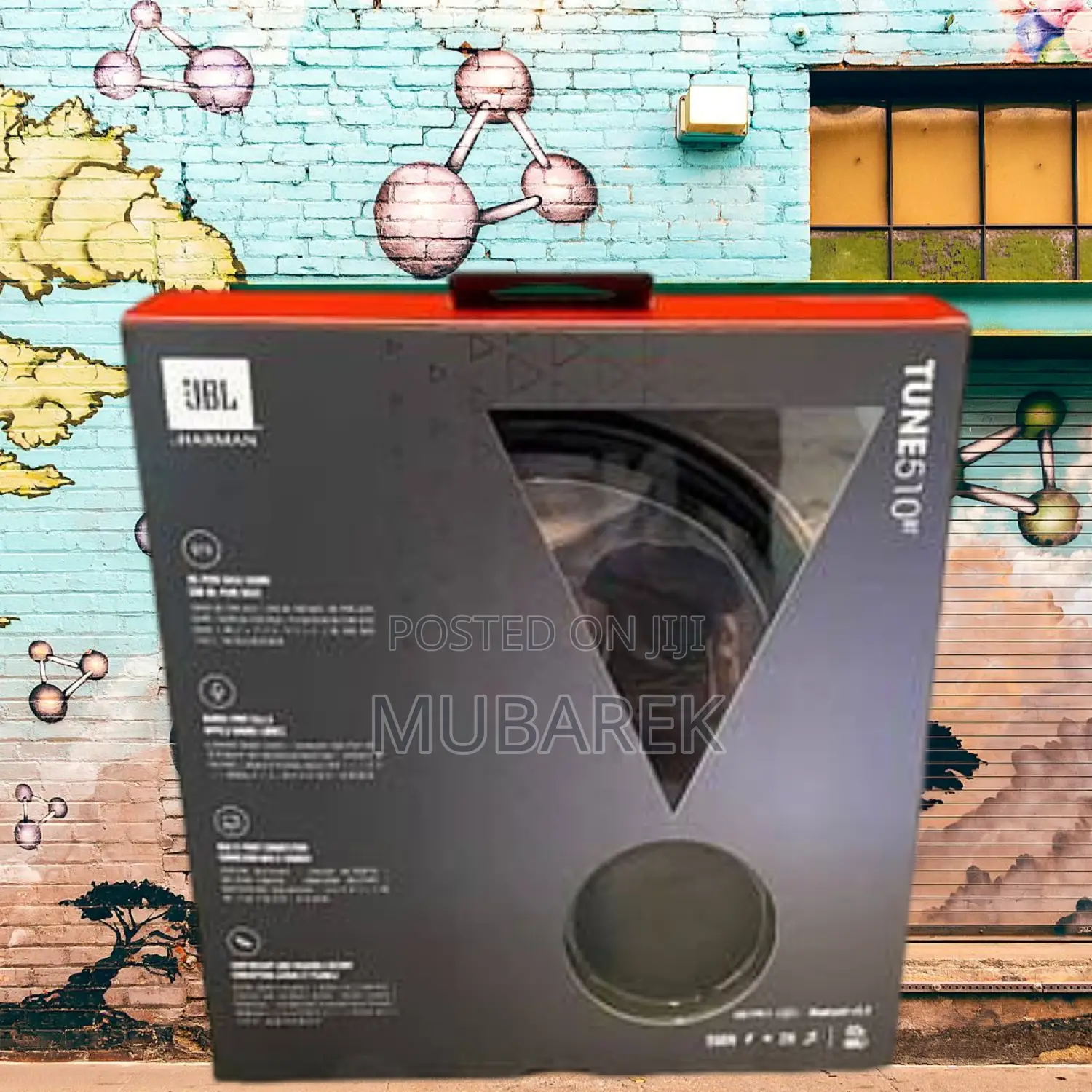 JBL Tune 510bt Gentle Perfect for Commuters and Travelers