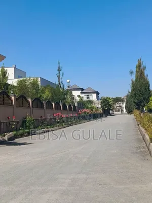 Furnished 4bdrm Apartment in Roseta Real State, Yeka for sale